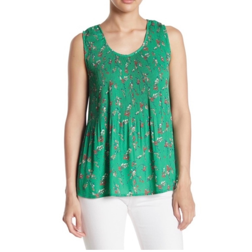 Gray LA Floral Green Sleeveless Top - EUC